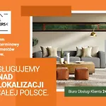 Apartment With Terrace Rezydencja Lazienki Park By Renters Prestige